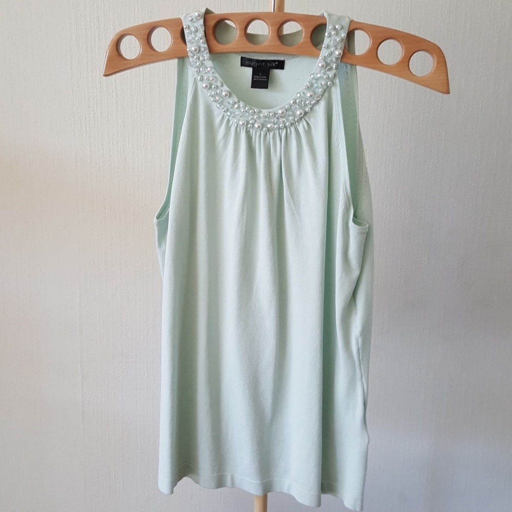 Sleeveless Blouse